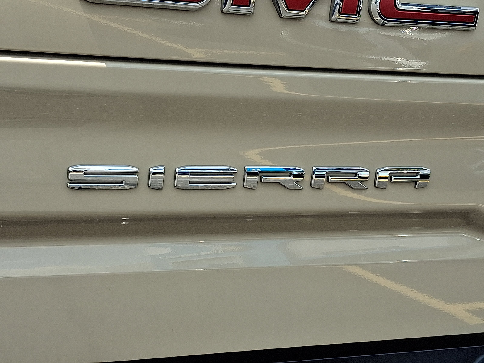 Used 2023 GMC Sierra 1500 AT4 w/ Technology Package AWD/4WD image 29