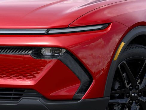 New 2026 Chevrolet Equinox EV LT image 10