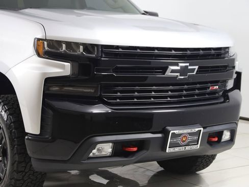 Used 2019 Chevrolet Silverado 1500 LT Trail Boss AWD/4WD image 36