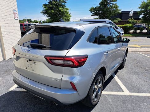 Used 2024 Ford Escape ST-Line image 6