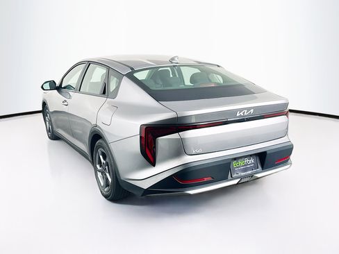 Used 2025 Kia K4 FWD image 5