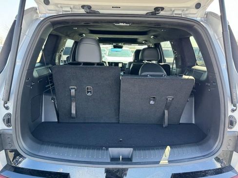 Certified 2025 Hyundai Santa Fe Calligraphy image 6