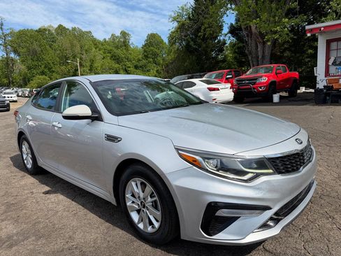 Used 2019 Kia Optima LX image 1