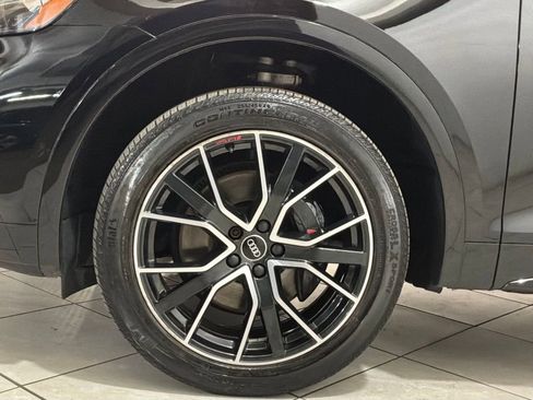 Used 2023 Audi SQ5 Premium Plus w/ Premium Plus Package image 15