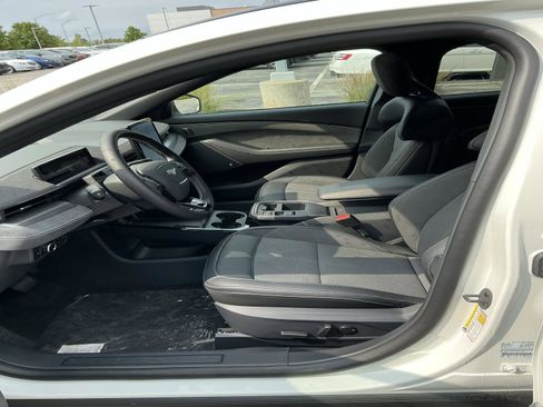 New 2025 Ford Mustang Mach-E GT image 11