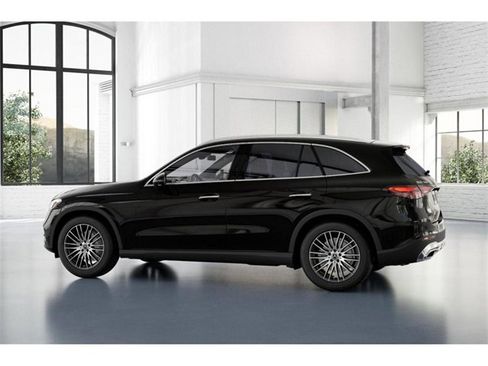 New 2026 Mercedes-Benz GLC 300 4MATIC image 32