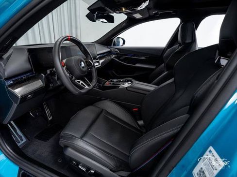Used 2026 BMW M5 w/ Carbon Package AWD/4WD image 29