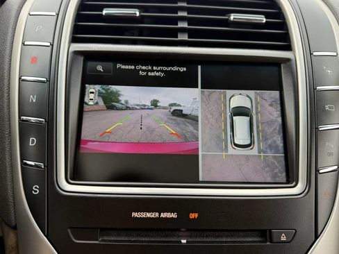 Used 2016 Lincoln MKX Reserve w/ Technology Package AWD/4WD image 27
