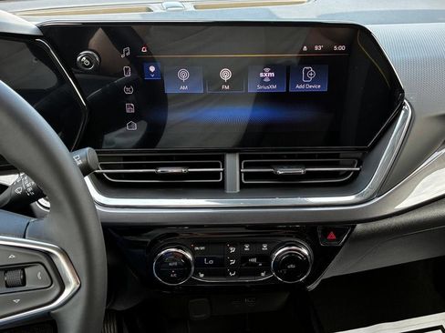 New 2026 Chevrolet Trax ACTIV w/ Driver Confidence Package FWD image 19