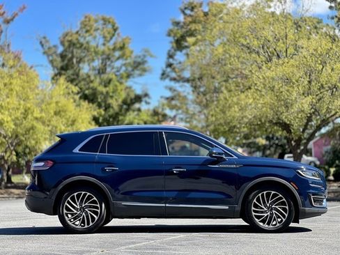 Used 2019 Lincoln Nautilus Reserve image 6