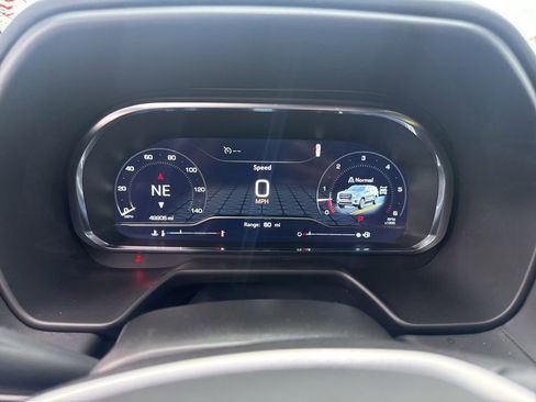 Used 2024 GMC Yukon SLE AWD/4WD image 24