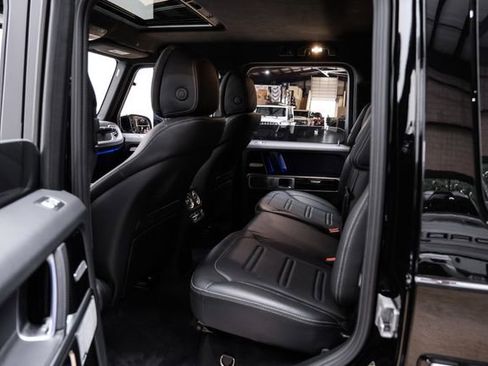 Used 2022 Mercedes-Benz G 550 w/ Exclusive Interior Package image 64