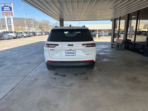 New 2025 Jeep Grand Cherokee L Limited image 5