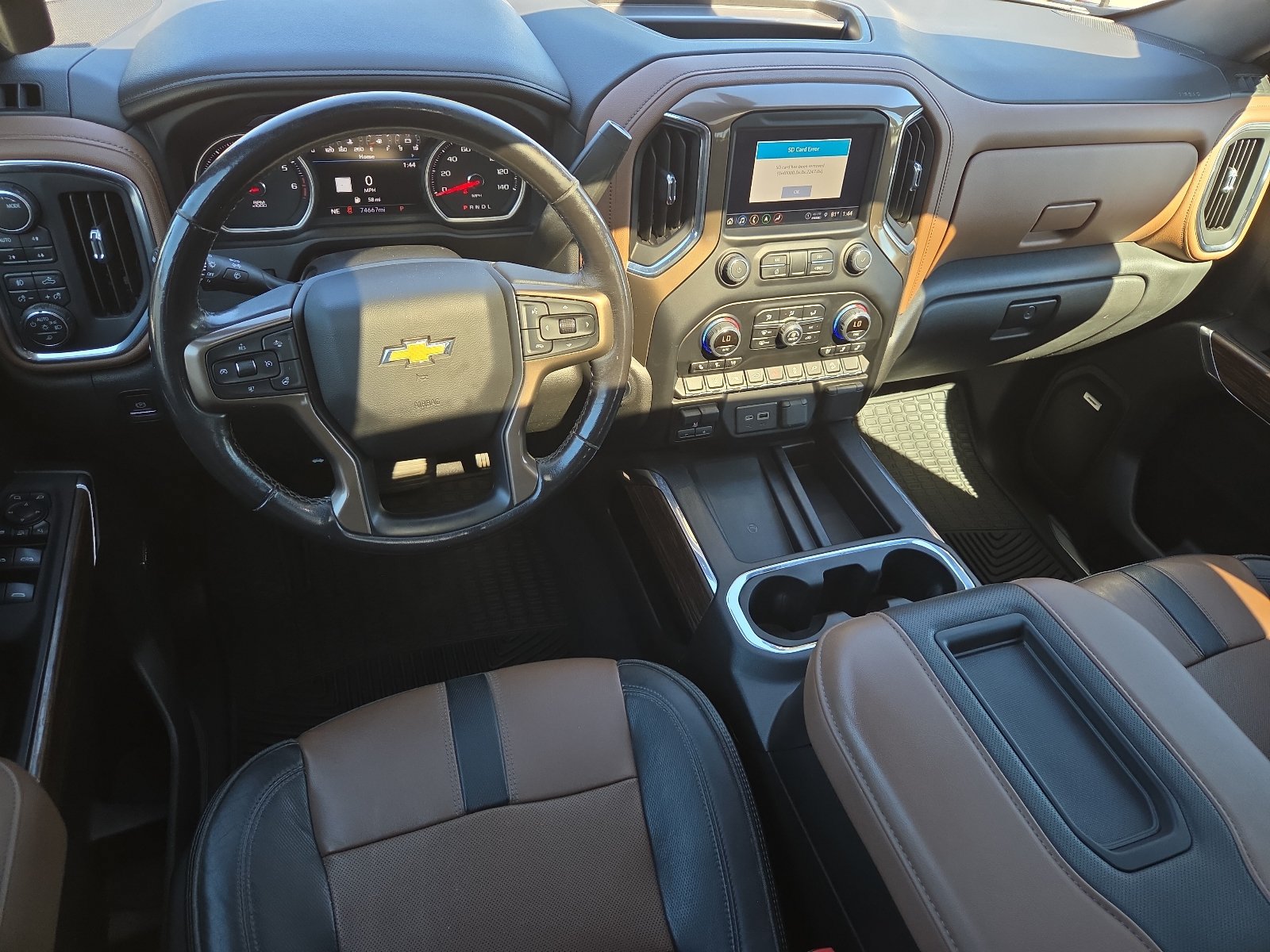 Used 2022 Chevrolet Silverado 2500 High Country w/ Z71 Off-Road Package AWD/4WD image 11