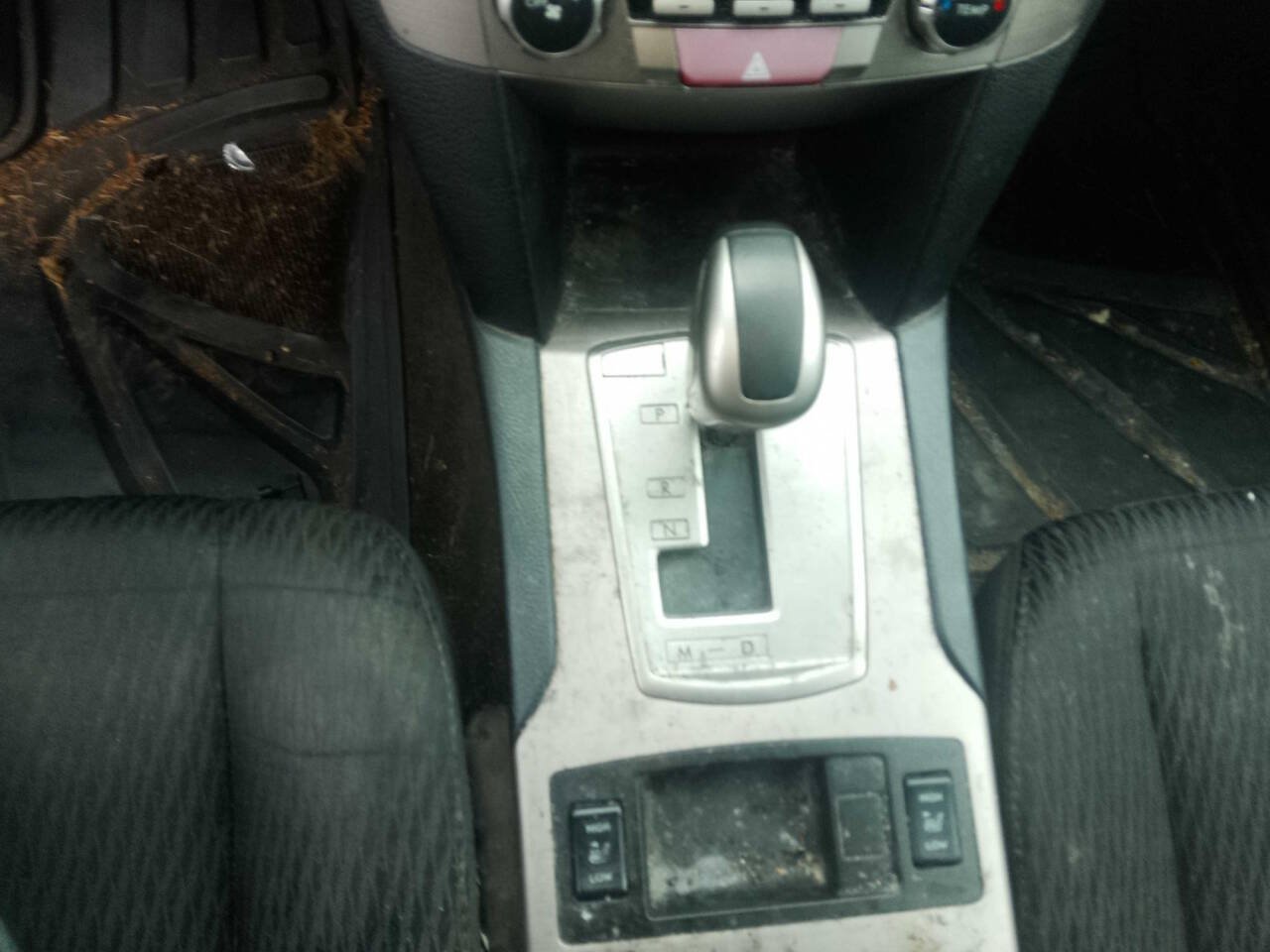 Used 2012 Subaru Outback 2.5i Premium AWD/4WD image 31