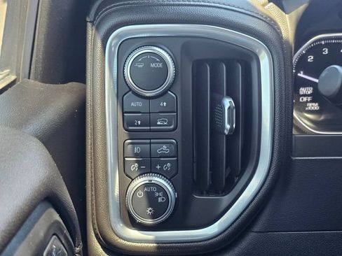 Used 2020 GMC Sierra 1500 Elevation AWD/4WD image 34