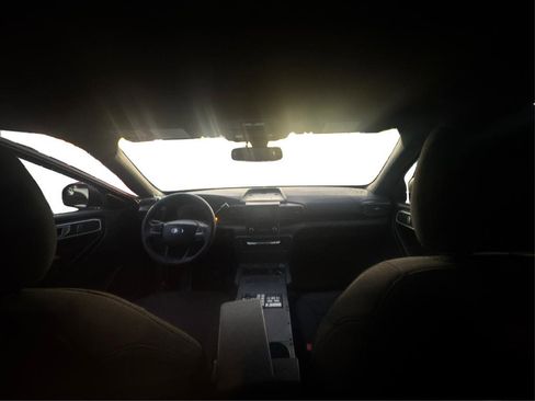 Used 2021 Ford Explorer 4WD Police Interceptor image 15