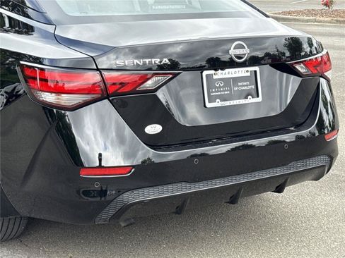 Used 2025 Nissan Sentra S FWD image 27