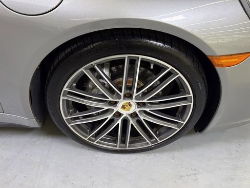 Used 2017 Porsche 911 Carrera AWD/4WD image 23