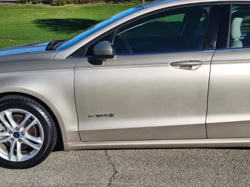 Used 2018 Ford Fusion S FWD image 39