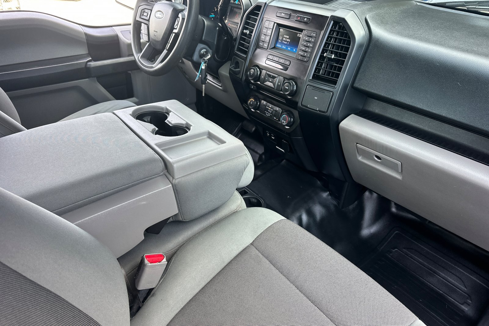 Used 2015 Ford F150 XL w/ Equipment Group 101A Mid RWD image 15