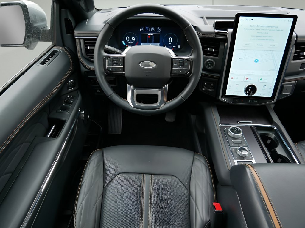 Used 2024 Ford Expedition Platinum AWD/4WD image 13
