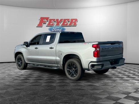 Used 2024 Chevrolet Silverado 1500 Custom w/ Turbomax Blackout Package image 3