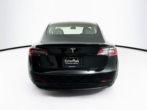 Used 2023 Tesla Model 3 Standard Range image 7