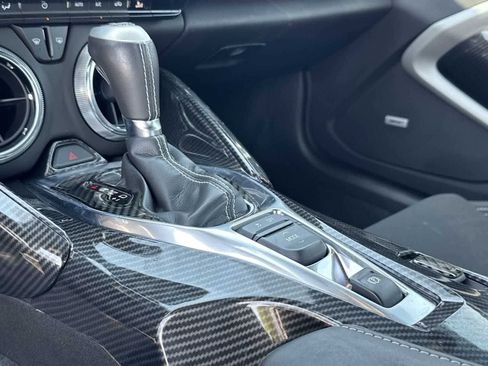 Used 2021 Chevrolet Camaro LT w/ RS Package image 16