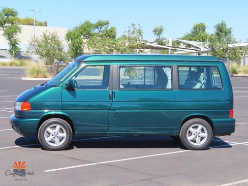 Used 2003 Volkswagen Eurovan MV image 23