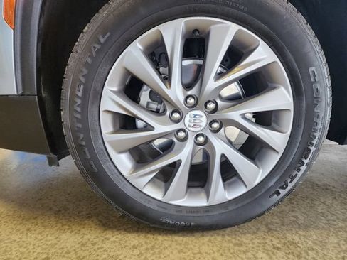 Certified 2026 Buick Enclave Preferred FWD image 9