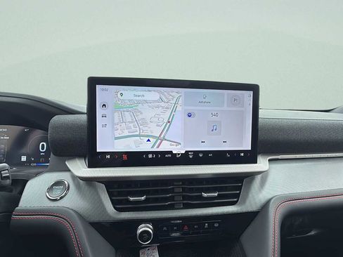 New 2026 Ford Explorer ST-Line w/ ST-Line Street Pack image 25