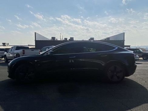 Used 2020 Tesla Model 3 Standard Range Plus image 7
