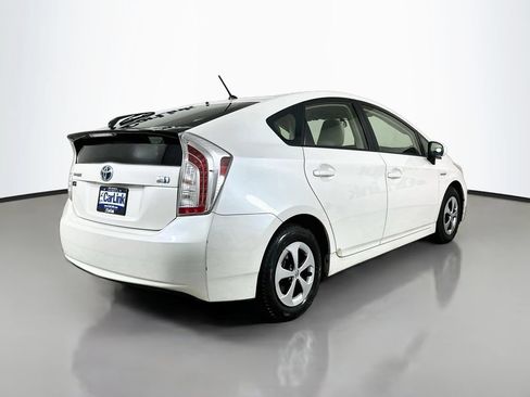 Used 2012 Toyota Prius Two FWD image 8