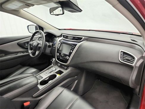 Used 2022 Nissan Murano SV image 33