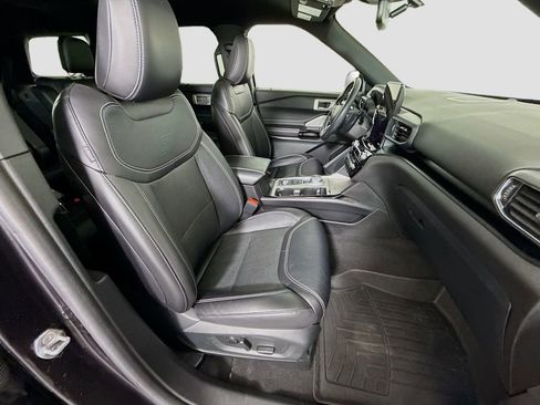 Used 2023 Ford Explorer ST w/ Equipment Group 401A image 30