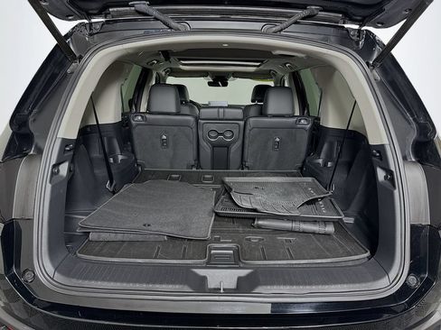 Used 2023 Honda Pilot Touring image 25