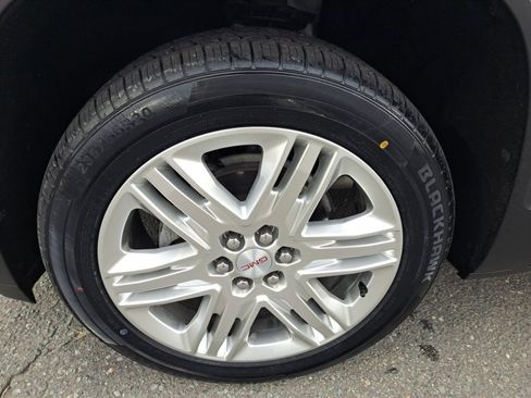 Used 2019 GMC Acadia SLT image 22