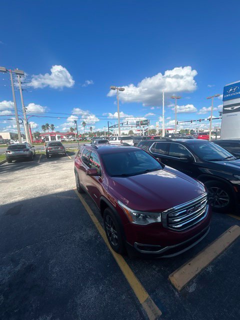 Used 2019 GMC Acadia SLT AWD/4WD image 3