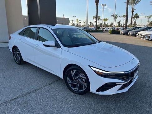 New 2026 Hyundai Elantra Limited image 6