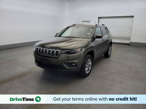 Used 2019 Jeep Cherokee Latitude Plus AWD/4WD image 1