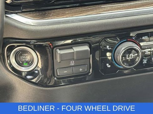 Used 2024 Chevrolet Silverado 1500 RST w/ Convenience Package II AWD/4WD image 8