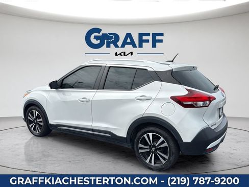 Used 2018 Nissan Kicks SR FWD image 4
