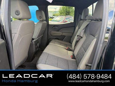 Used 2024 Chevrolet Colorado ZR2 w/ Technology Package AWD/4WD image 18