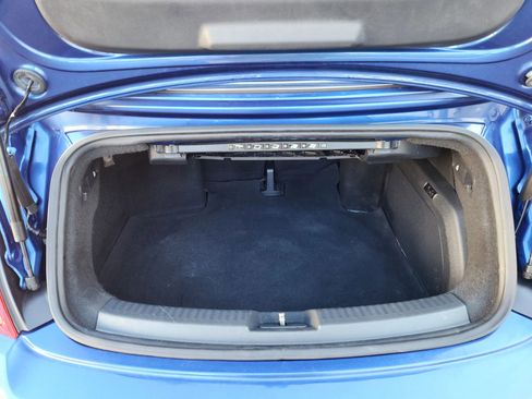 Used 2013 Volkswagen Beetle 2.0T image 18