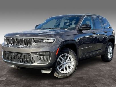 New 2025 Jeep Grand Cherokee Laredo X w/ Luxury Tech Group I