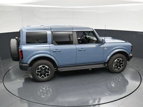 Used 2025 Ford Bronco Outer Banks AWD/4WD image 36