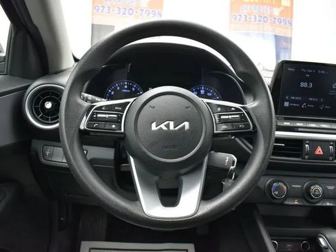 Used 2023 Kia Forte LXS FWD image 20