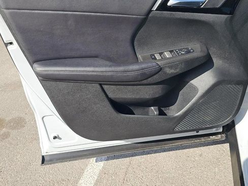 Used 2023 Mitsubishi Outlander SE image 7