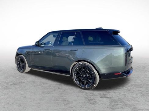 Used 2023 Land Rover Range Rover SE image 5